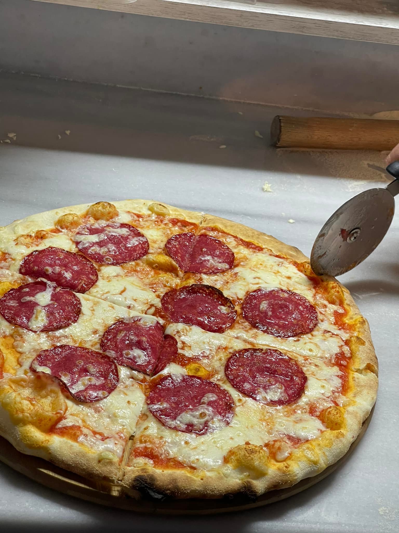 Pizza Salame